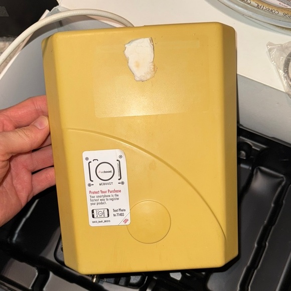 weBoost Home Cell Signal Booster Home 4G works w/ all carriers up to 1500 sq. ft - Picture 9 of 12